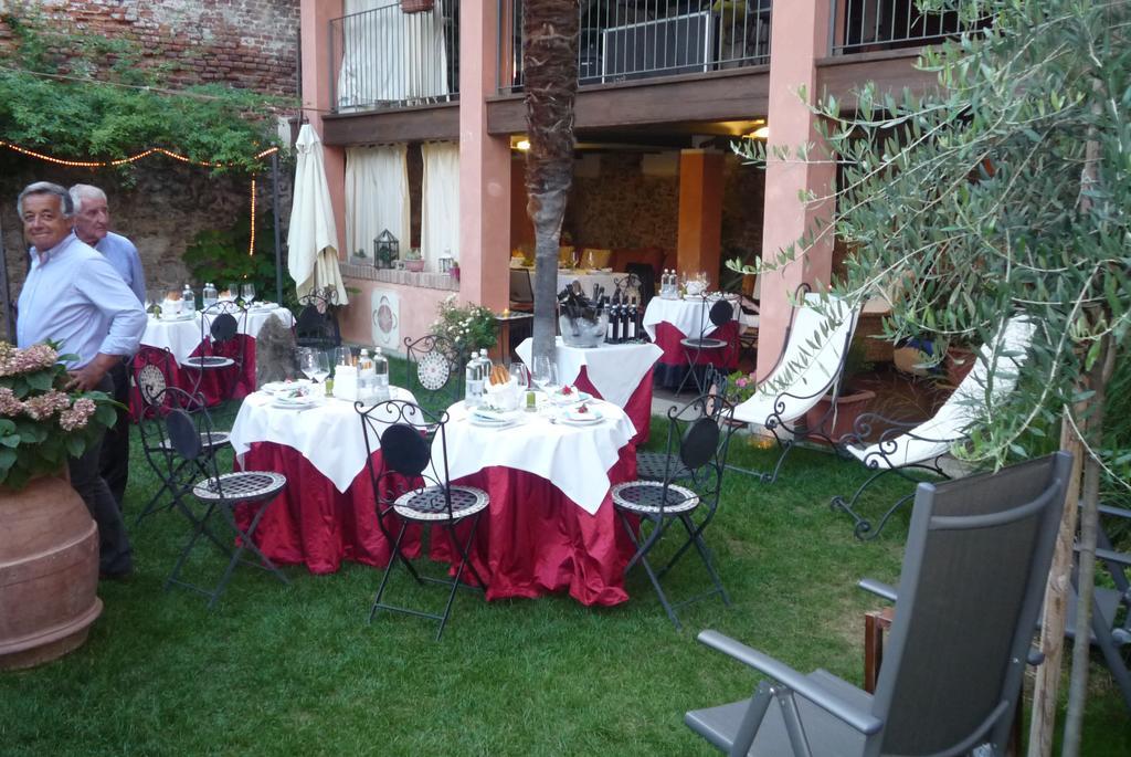 Lori'S Inn Mondovì Buitenkant foto