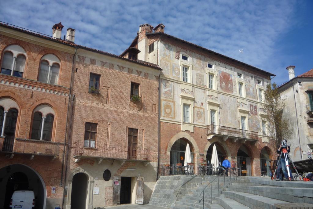 Lori'S Inn Mondovì Buitenkant foto